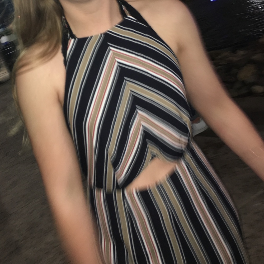Jumpsuit - Picture 2 of 8